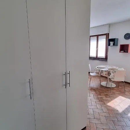 La Loggia E Il Castello